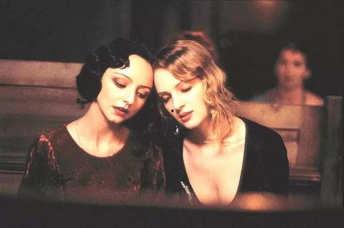 情迷六月花,浪漫绽放的夏日恋曲